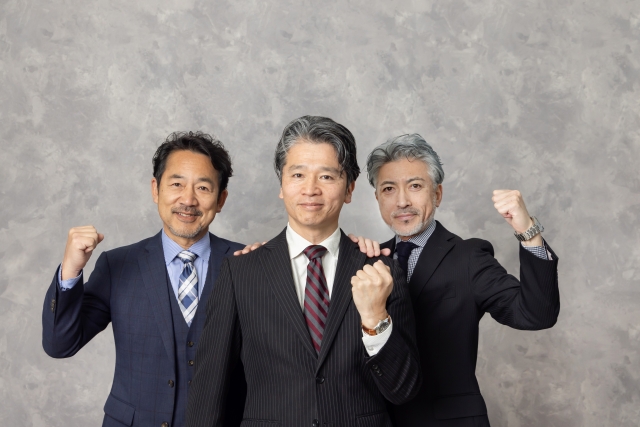 白髪は「隠すもの」じゃなく、「語るもの」